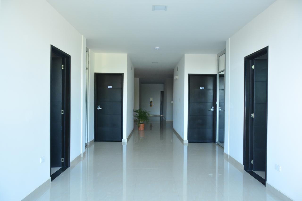 Hotel Confort Ariari Гранада Екстериор снимка